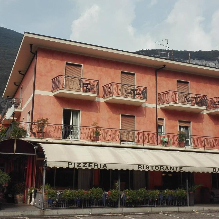 Hotel Belvedere Rivalta di Brentino Εξωτερικό φωτογραφία