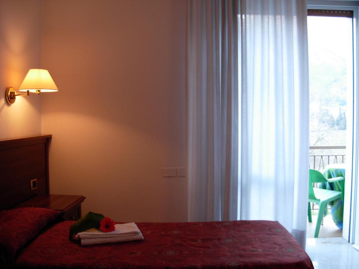 Hotel Belvedere Rivalta di Brentino Εξωτερικό φωτογραφία